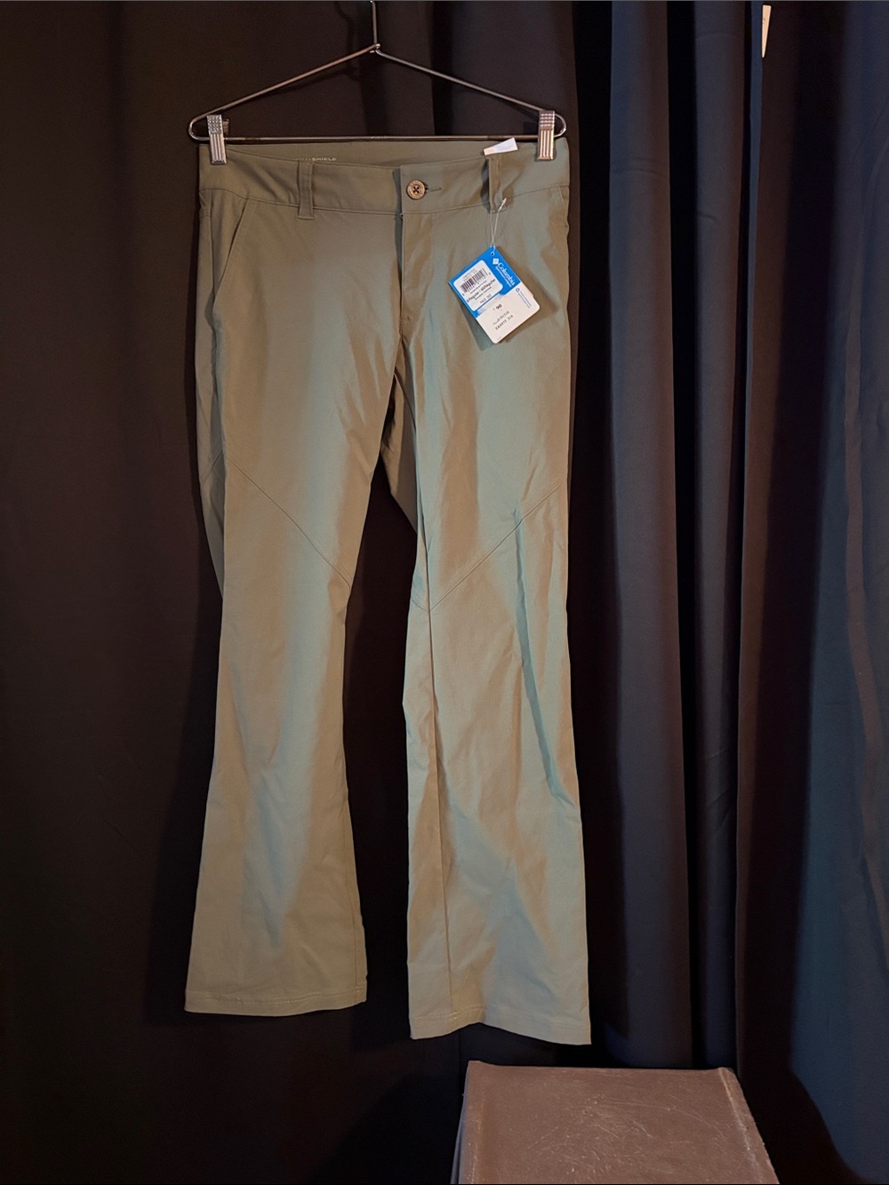 Columbia Women's Straight Leg Pants Olive Green